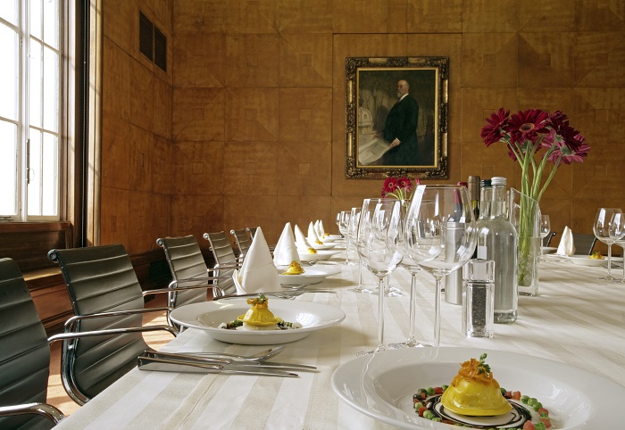 AstonWebbsetforprivatediningjpg