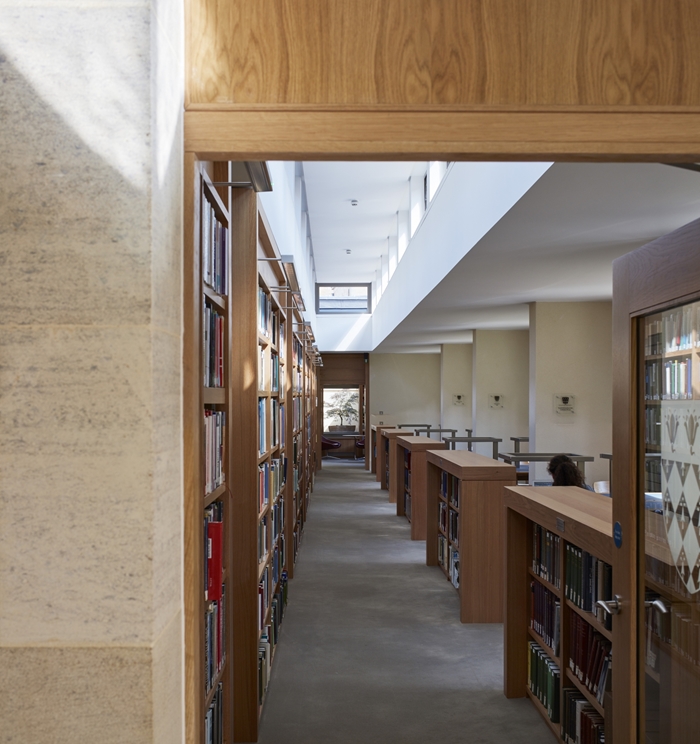 MagdalenCollegeLib1258DennisGilbertWebImage4jpg