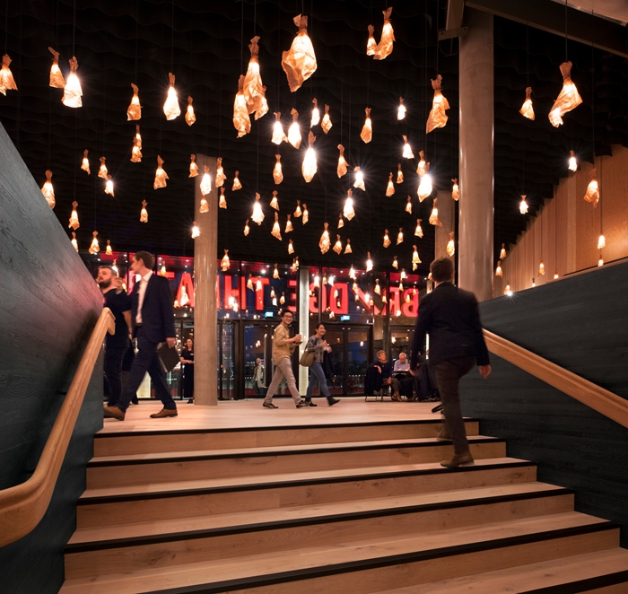 BridgeTheatre2492PhilipVileWEBIMAGE4jpg