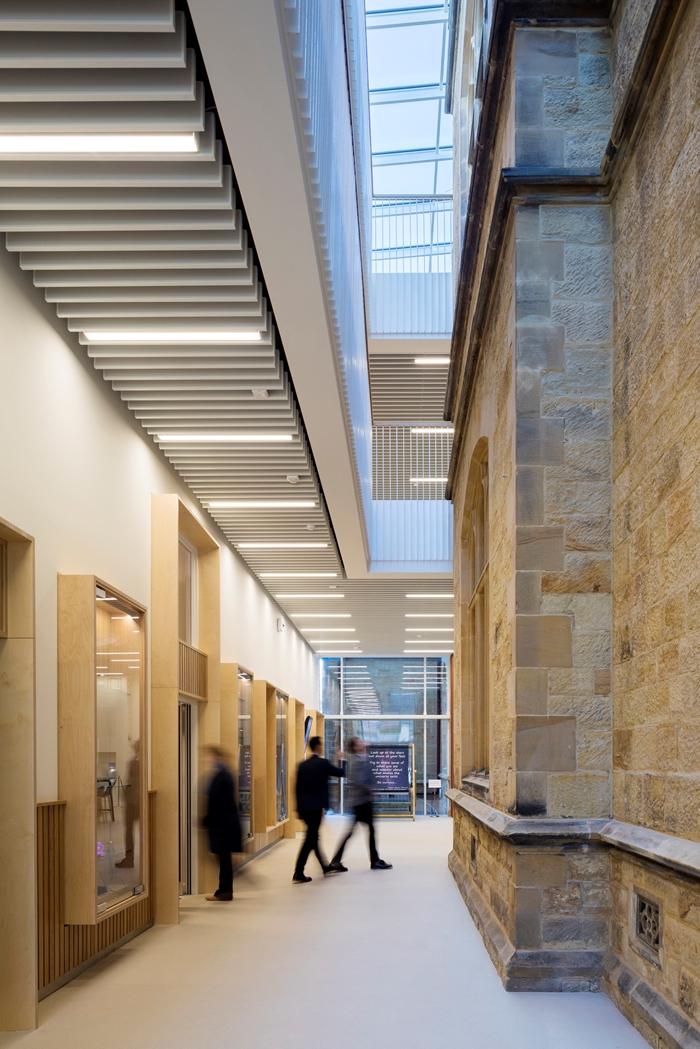 Barton Science Centr4361Nick CavilleWEBIMAGE5jpg