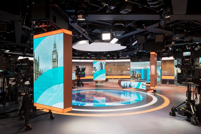 BloombergLondon2292JamesNewtonWEBIMAGE9jpg