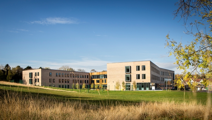 Mercia School Sheff2971Phil GraystonWEBIMAGE8jpg