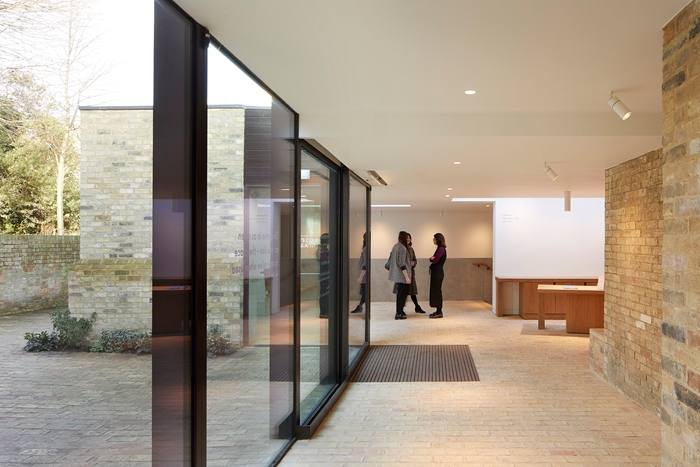 Kettles Yard2820Hufton CrowWEBIMAGE7jpg