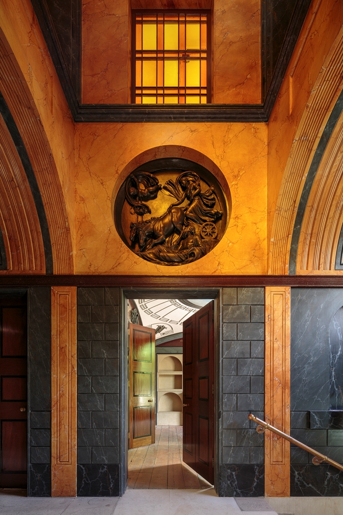 Pitzhanger Manor and2914Dirk LindnerWEBIMAGE9jpg