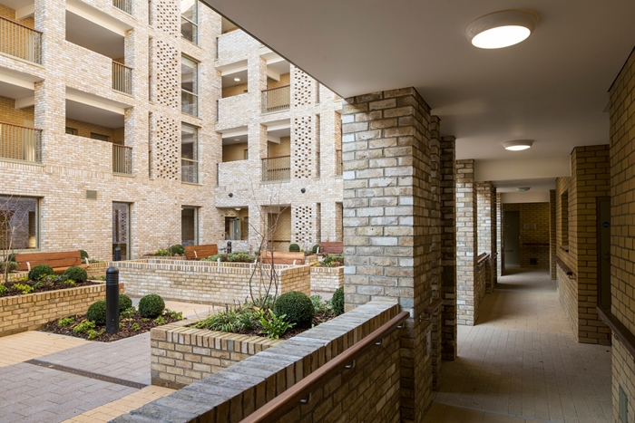 HazelhurstCourt2618TimCrockerWEBIMAGE6jpg