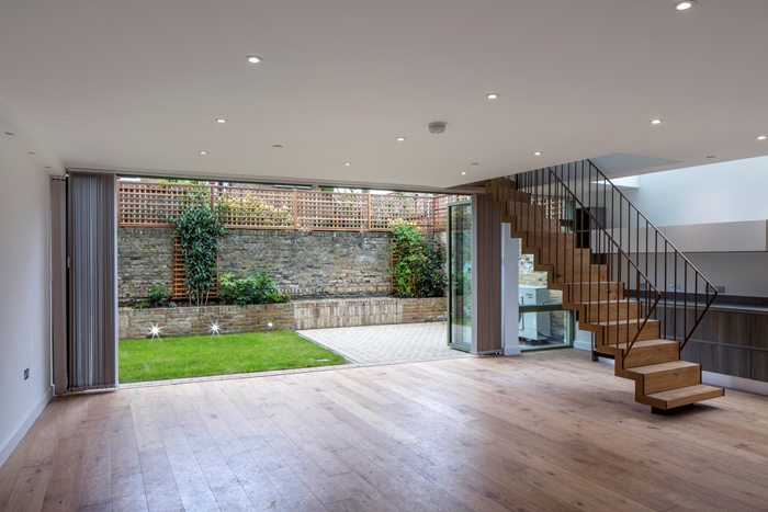 Moray Mews3427Morley von SternbergWEBIMAGE5jpg