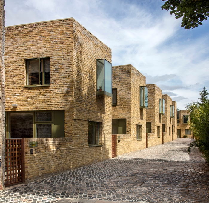 Moray Mews3427Morley von SternbergWEBIMAGE2jpg