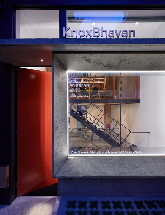 KnoxBhavanStudio2266DennisGilbertWEBIMAGE2jpg