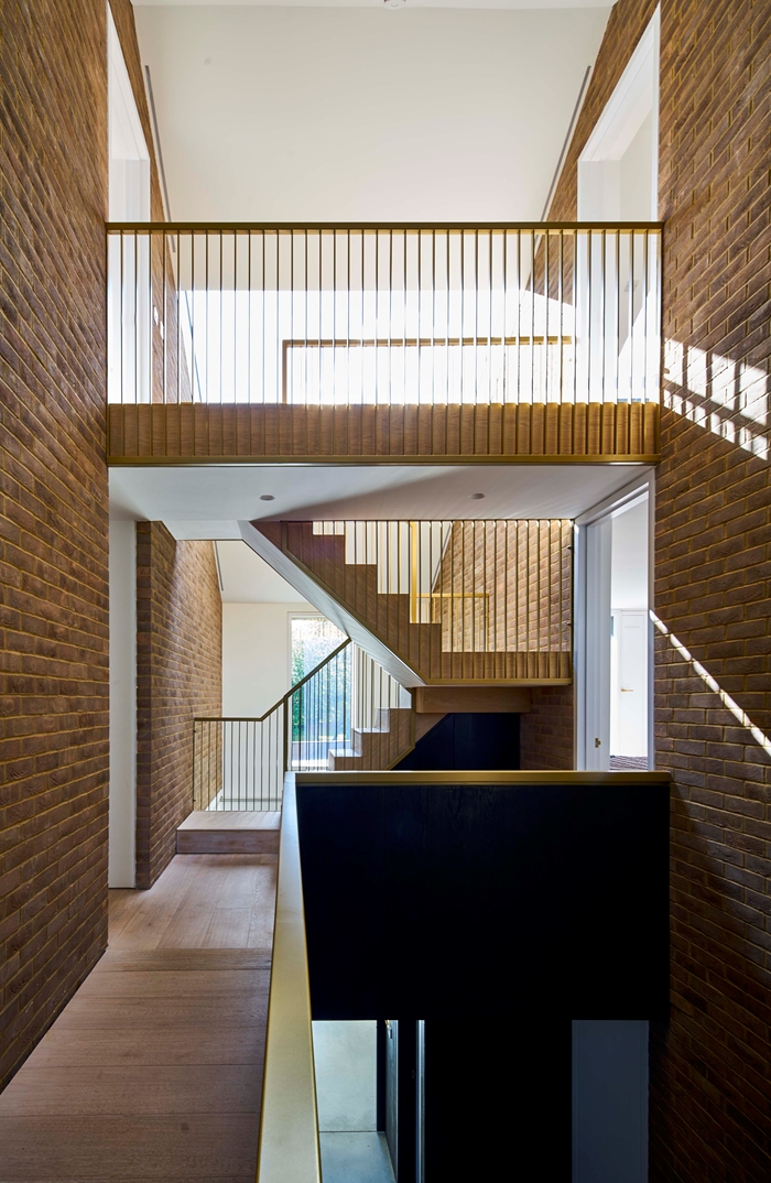 ModernDetached1553TimothySoarWebImage8jpg