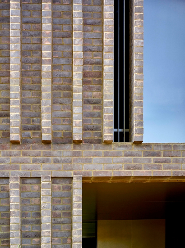 ModernDetached1553TimothySoarWebImage5jpg