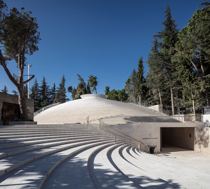 MountHerzlMemorial1987AmitGeronWEBIMAGE5jpg