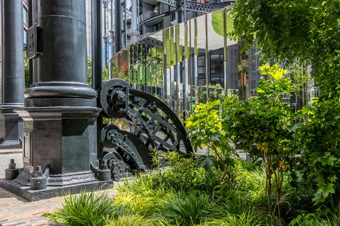 GasholderPark2316JohnSturrockWEBIMAGE3jpg