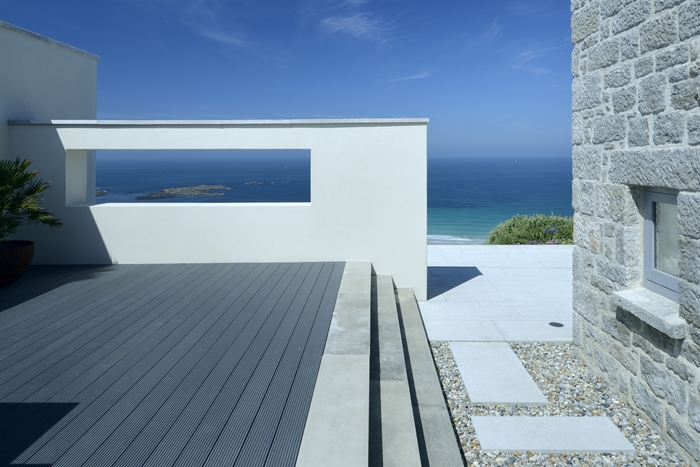 PENGWYNVER2269NigelRigdenWEBIMAGE3jpg