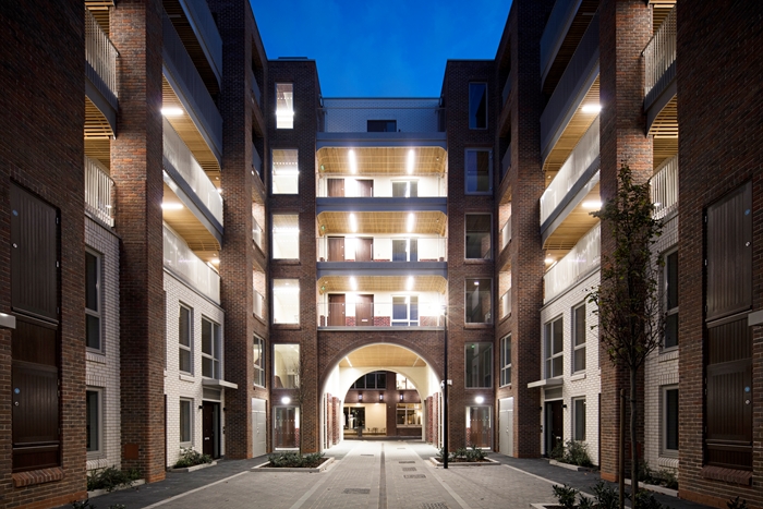 TheBourneEstate2330BenedictLuxmooreWEBIMAGE3jpg