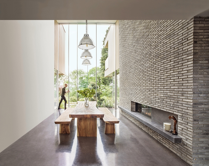 BerkshireHouse2131MelYatesWEBIMAGE5jpg