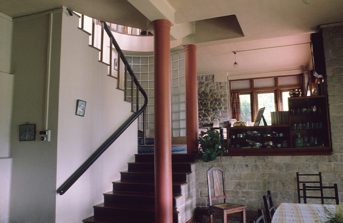 KaruanaratneHouseMinnettedeSilva700x455jpg