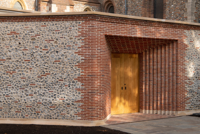 St Albans Cathedral4034Giles RochollPRESS3 700pxjpg