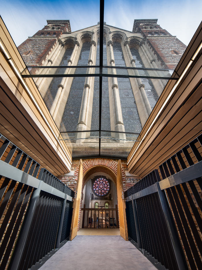 St Albans Cathedral4034Giles RochollPRESS4 700pxjpg
