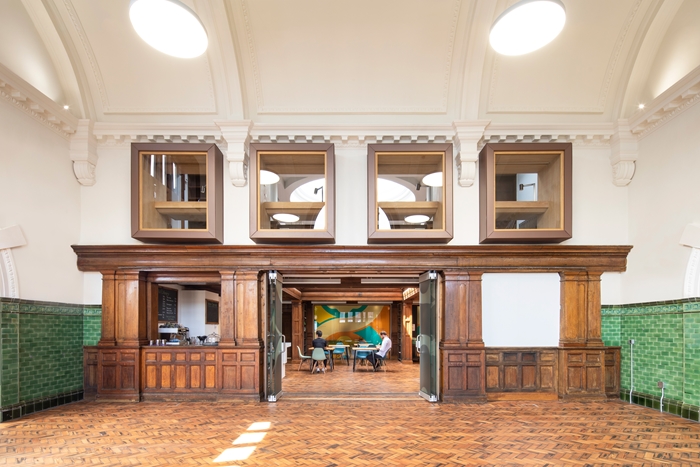 The Old Library4496Paul KaraliusWEBIMAGE5jpg
