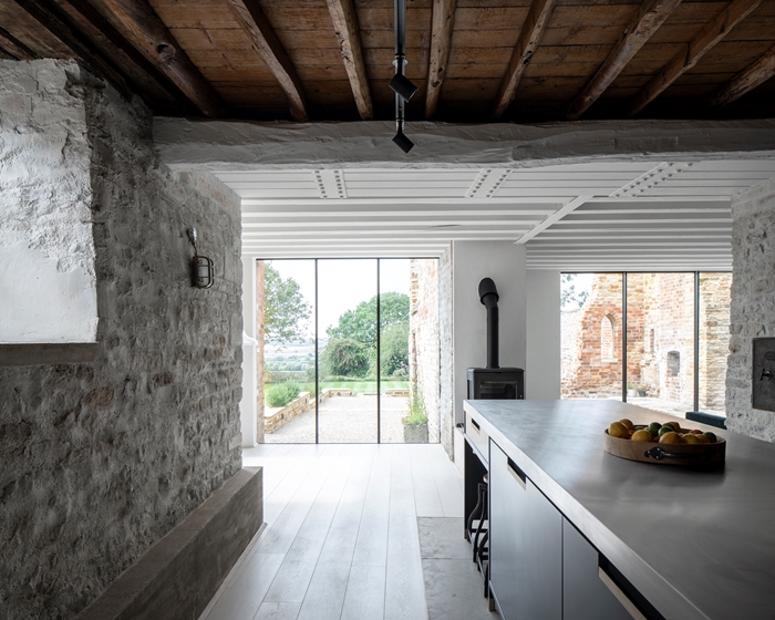 The Parchment Works4650Johan DehlinWEBIMAGE5jpg