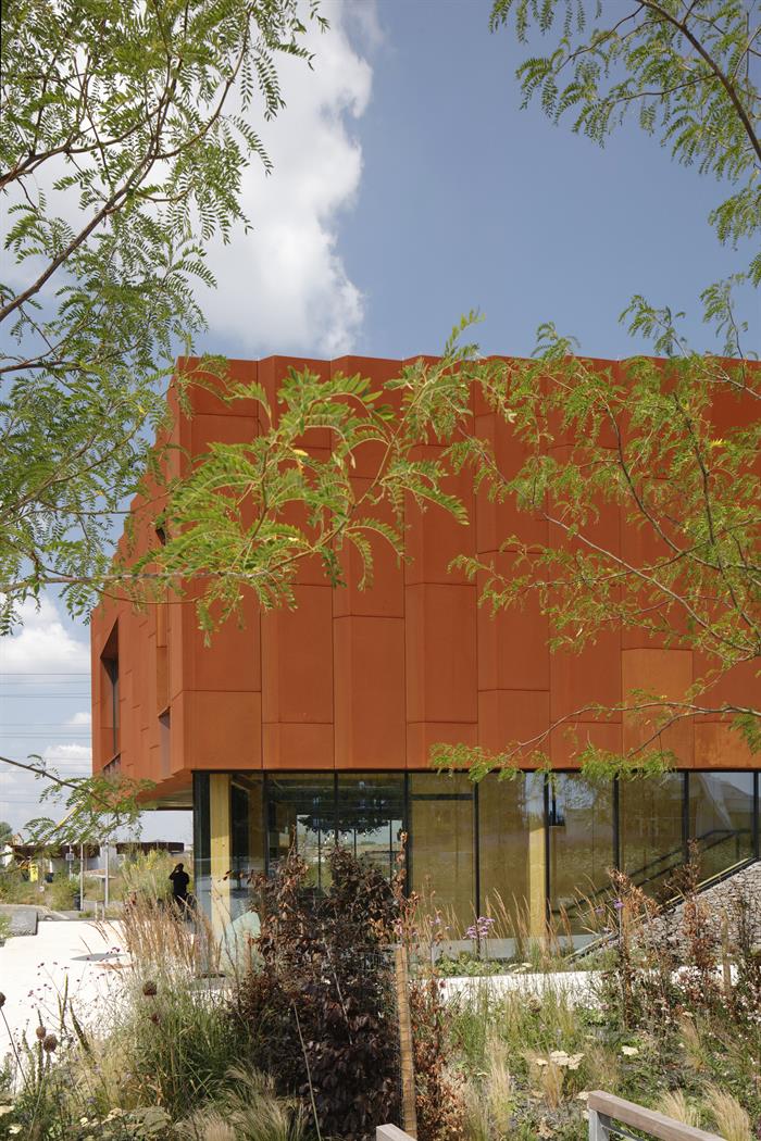 The Wilds Ecology Centre626Benedict LuxmooreWEBIMAGE4jpg