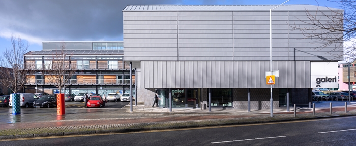 Galeri Caernarfon Ci3089Andy MarshallWEBIMAGE3jpg