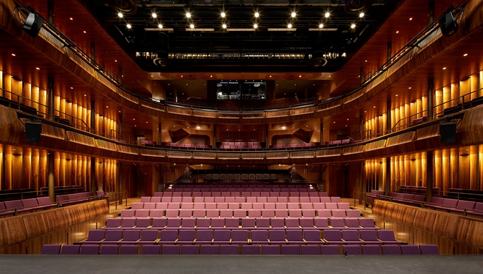 Royal Opera House Op2969Nick HuftonWEBIMAGE3jpg