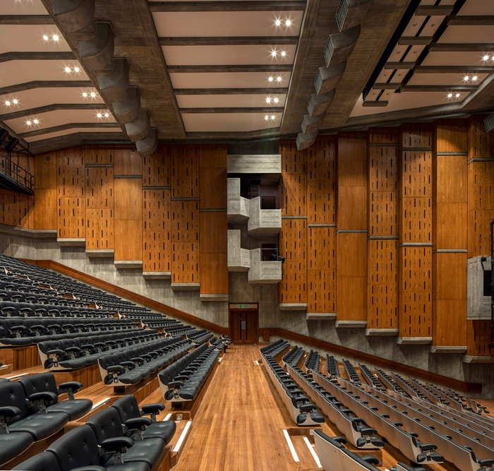 Southbank Centre3036Morley Von SternbergWEBIMAGE3jpg