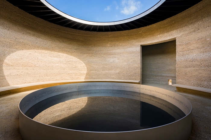 Writ in Water3125Andrew ButlerWEBIMAGE9jpg