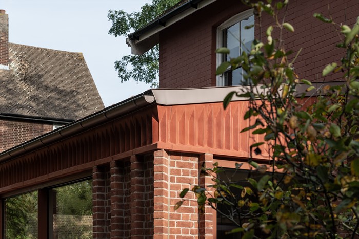 Cast Corbel HouseFRENCH TYEWEBIMAGE2jpg