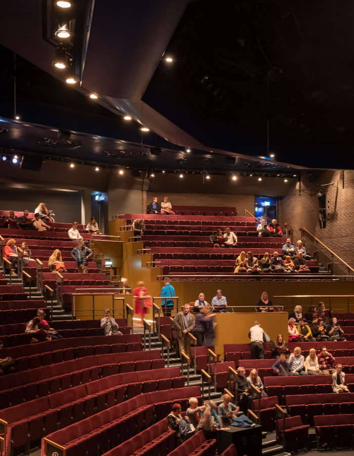 Leeds Playhouse body 700x900jpg