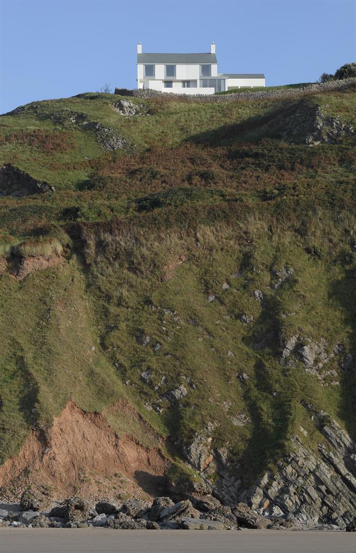 Rhossili House262David GrandorgeWEBIMAGE1jpg