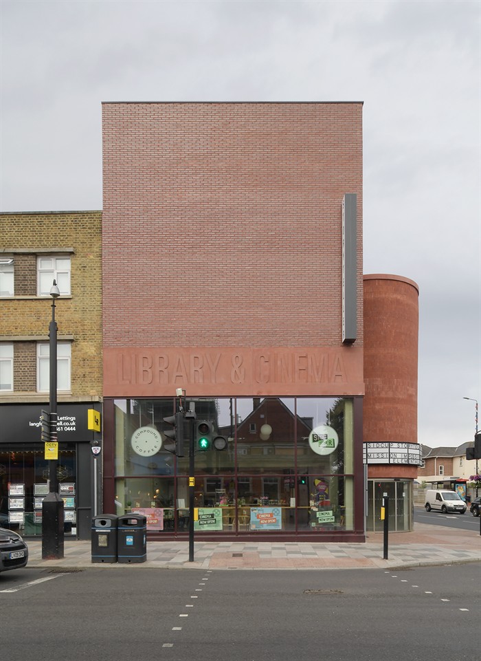 Sidcup StorytellerDavid GrandorgeWEBIMAGE1jpg