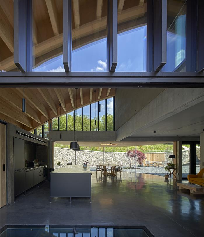 Ashraya607Edmund Sumnerlevelsinteriorjpg