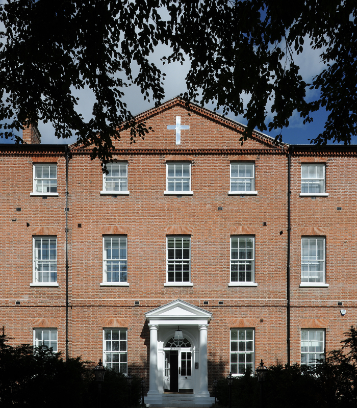 Bailgate Court4205David GrandorgeWeb3700x800pixjpg