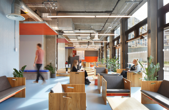Beton House Park Hill by Whittam Cox Architects 700 x 455png