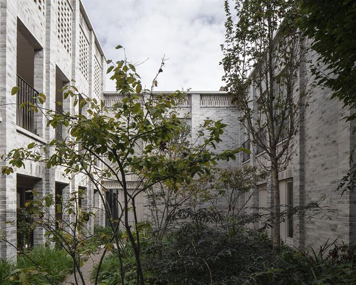 Lavender Hill Courtyard Housing221Johan DehlinWEBIMAGE1jpg