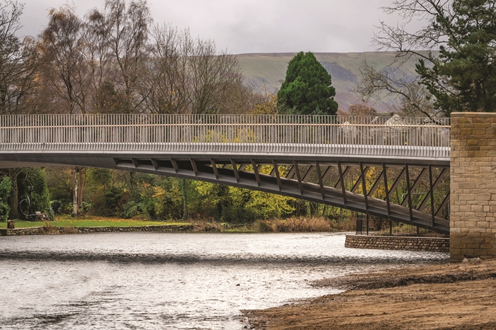 Pooley New Bridge4877Thomas McNallyWEBIMAGE4jpg