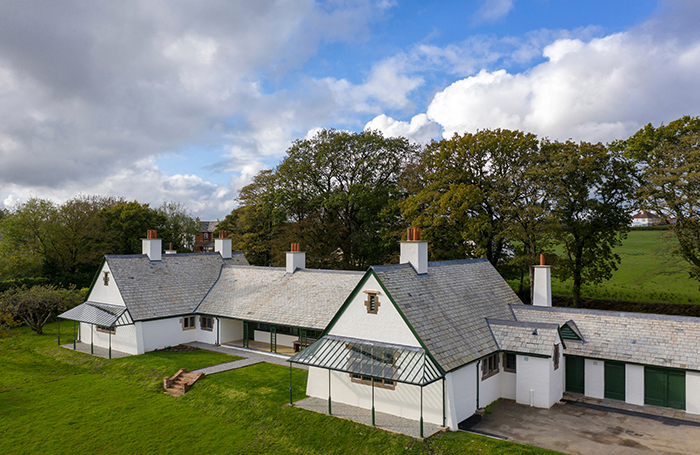 Winsford Cottage Hos4492Adrian StenningPRESSIMAGE2700x455pxjpg