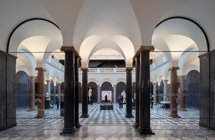 Aberdeen Art Gallery2jpg