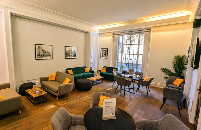 RIBACafeseatingarea66PortlandPlace700x455jpg