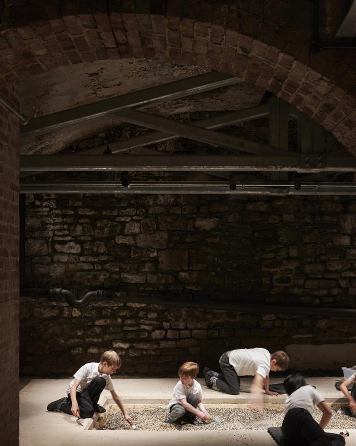 Roman Baths Clore Learning Centre671James NewtonWEBIMAGE1jpg