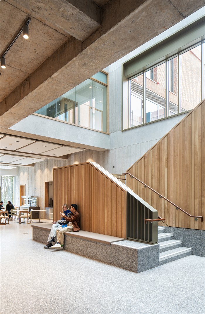 Student Hub Queens Business School BelfastDonal McCannWEBIMAGE1jpg