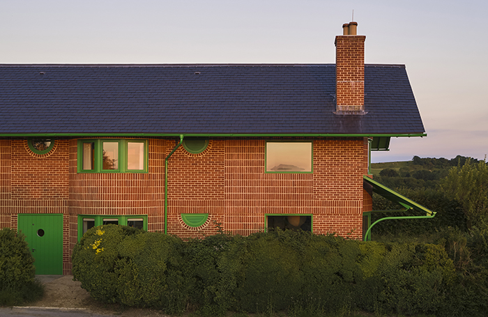 The Red House4461Will PrycePRESSIMAGE2700x455pxjpg