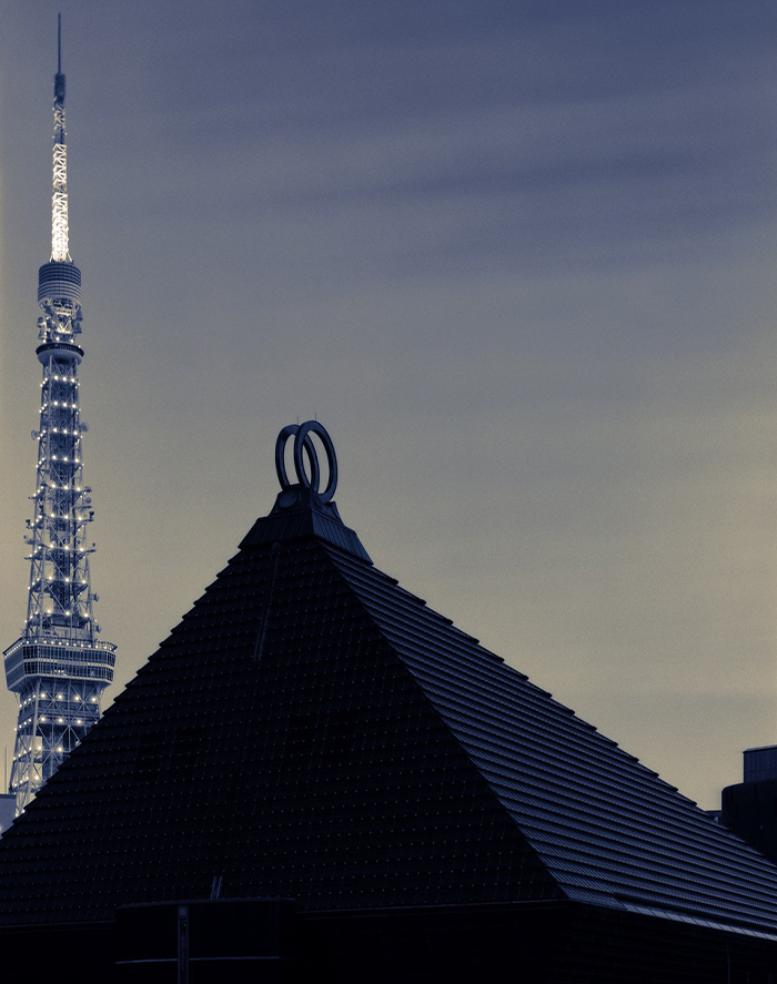 evening sky step Japanese pyramid and radio tower Peter Cook 700x887jpg