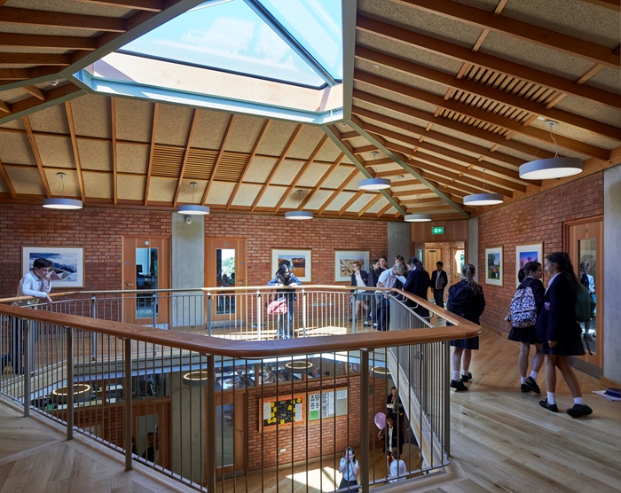 Alleyns School Lowe3026Paul RiddleWEBIMAGE4jpg