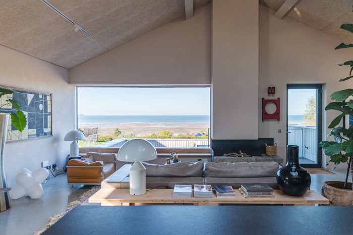 Sea Sky HouseSam GradyWEBIMAGE7jpg