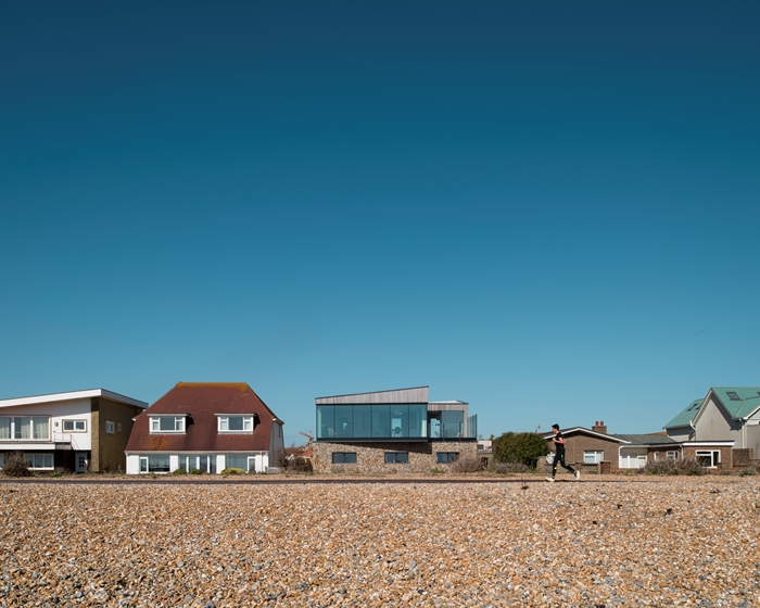 ShorehamBeachsideH1485JimStephensonWebImage21jpg