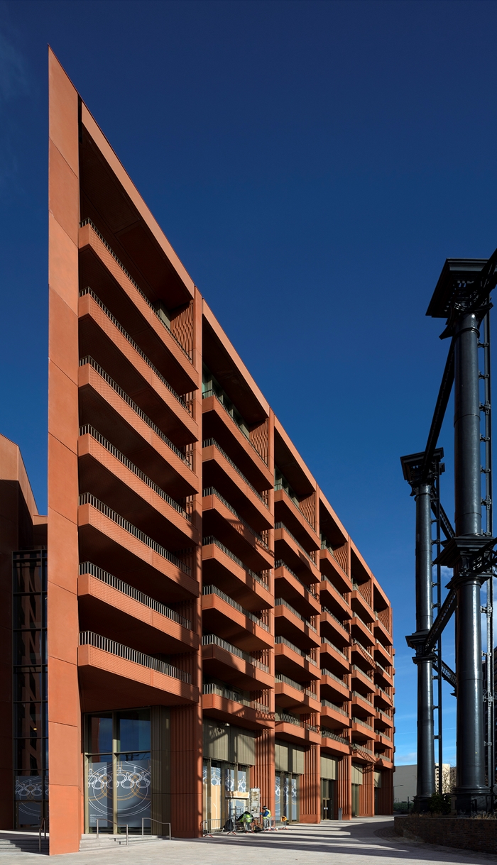 TapestryBuilding1278NickKaneWebImage3jpg