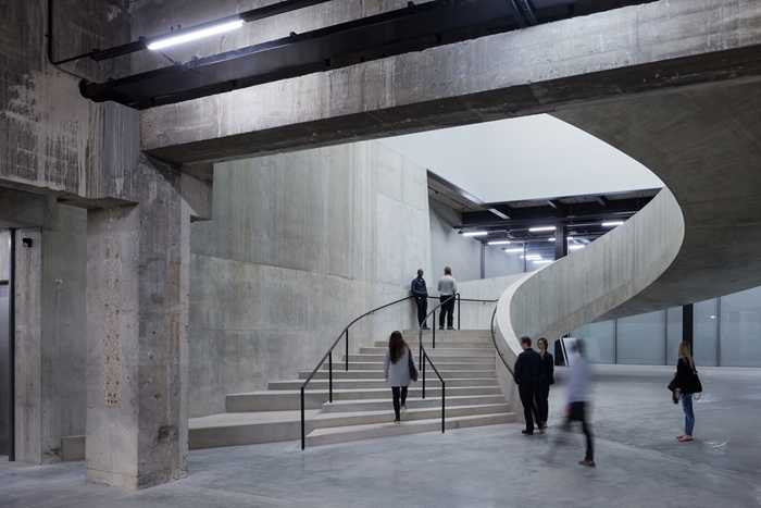 TateModernSwitchH1593IwanBaanWebImage9jpg